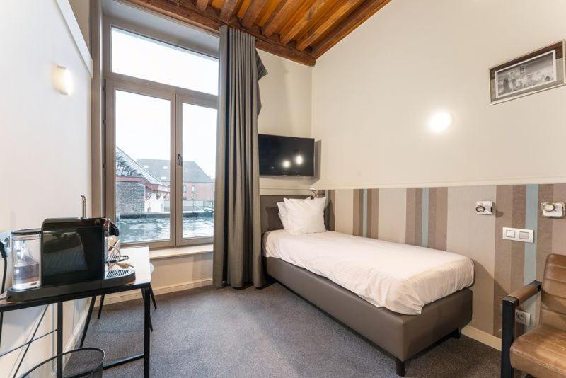 ברוז' Hotel Karel De Stoute מראה חיצוני תמונה