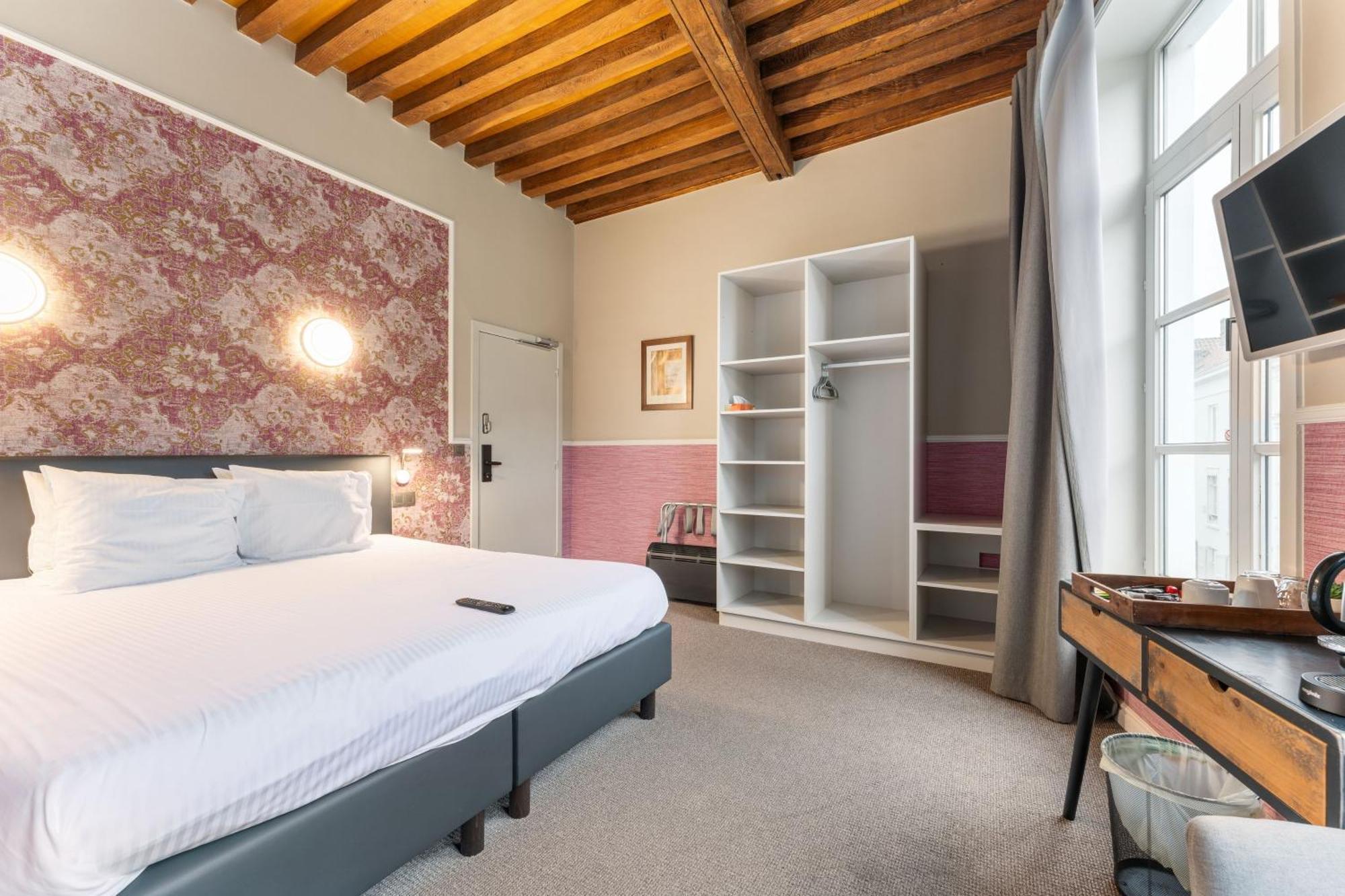 ברוז' Hotel Karel De Stoute מראה חיצוני תמונה