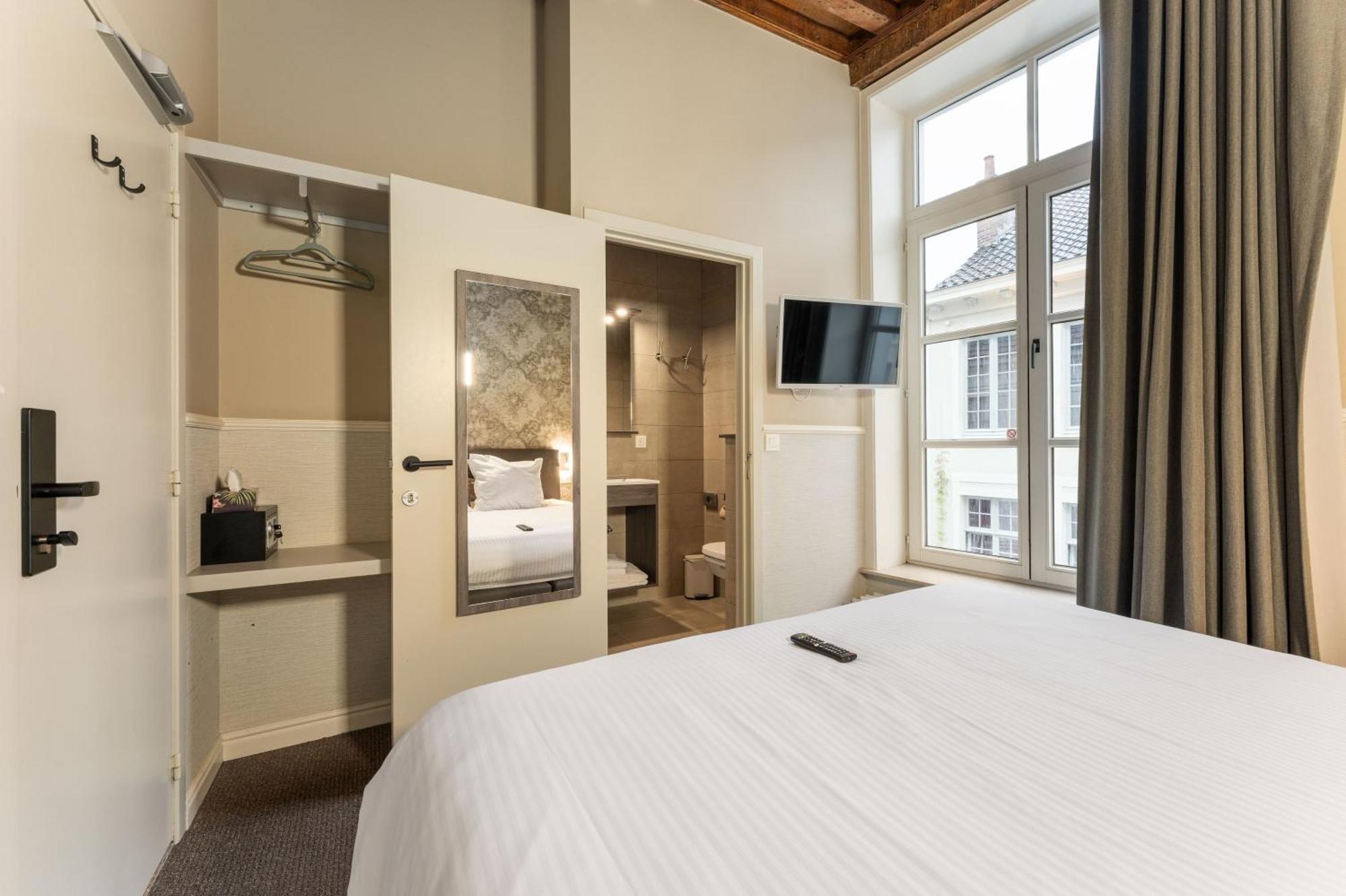 ברוז' Hotel Karel De Stoute מראה חיצוני תמונה